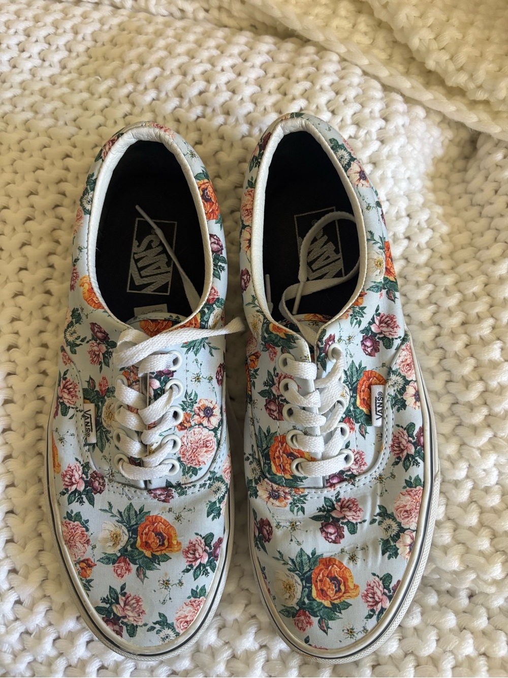 Women’s Floral Print Vans